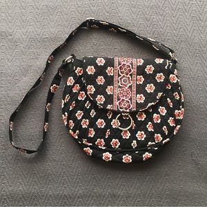Vera Bradley Quilted Crossbody Bohemian Floral Bag Black Red Magnetic Closure